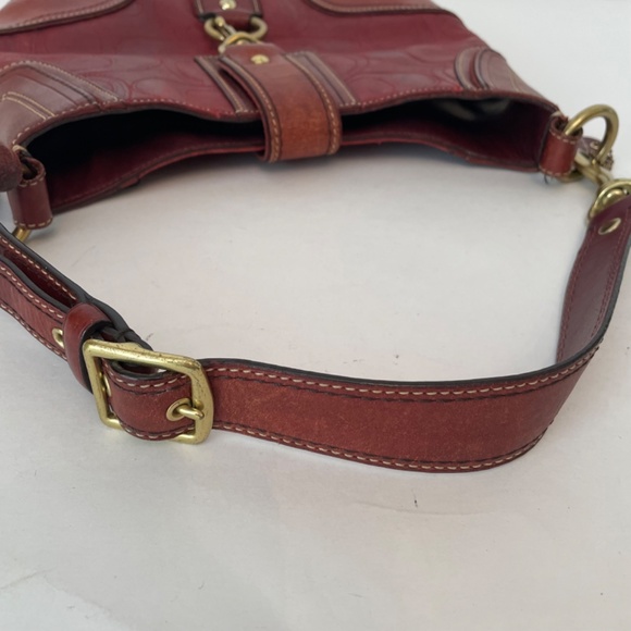 Coach Hampton red embossed C leather shoulder bag 11328 small hobo - Picture 7 of 12